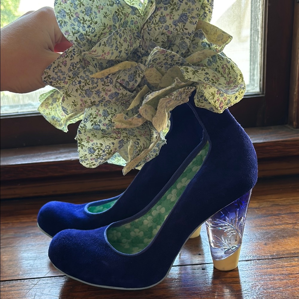 Elegant Blue Velvet Women's Shoes with Clear Heel